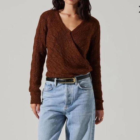 ASTR The Label Metallic Sequin Surplice Cable Stitch Sweater Copper Brown Medium - Picture 14 of 14